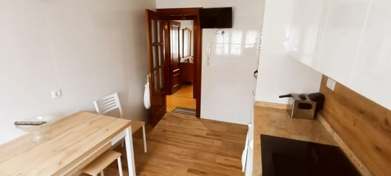 Cocina de Piso en venta en Gijón  con Calefacción