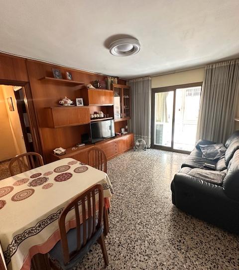 Photo 1 of Flat for sale in Carrer de Palamós, La Prosperitat, Barcelona