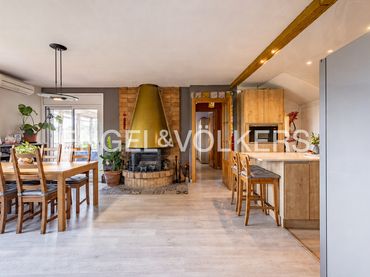 Casa con balcón en venta en Can Font - Ca n'Avellaneda