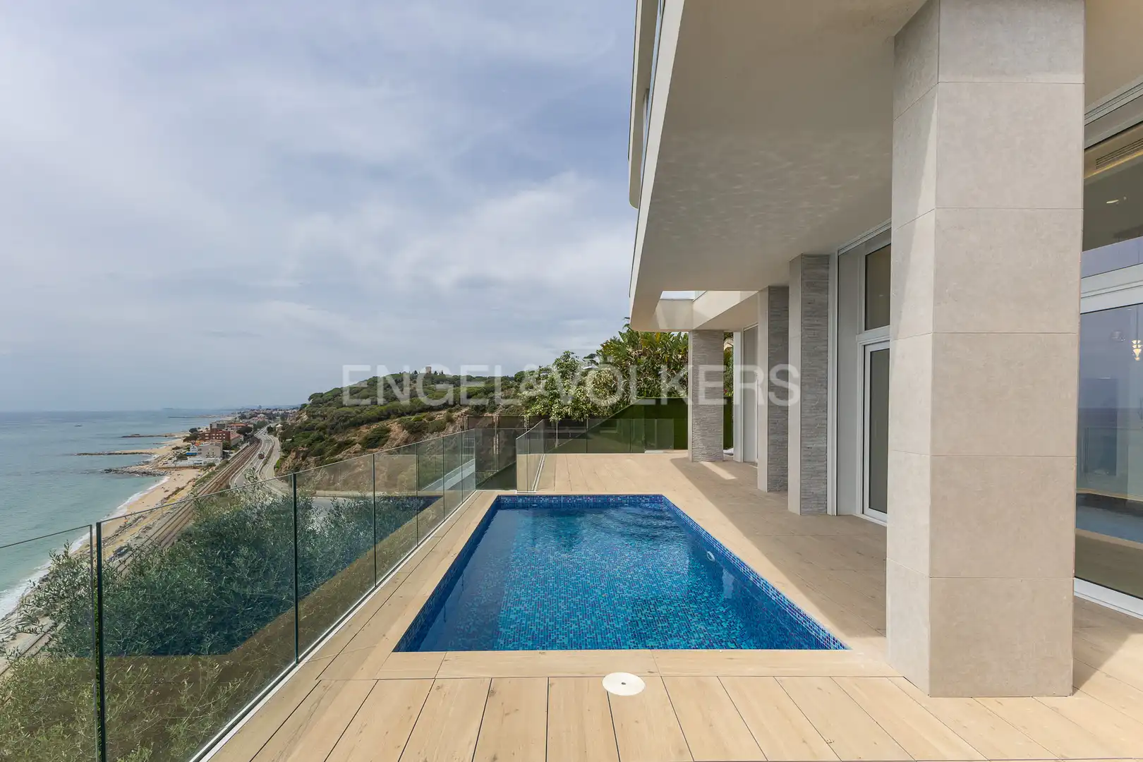 Piscina de Casa o chalet en venta en Arenys de Mar con Aire acondicionado, Calefacción y Jardín privado