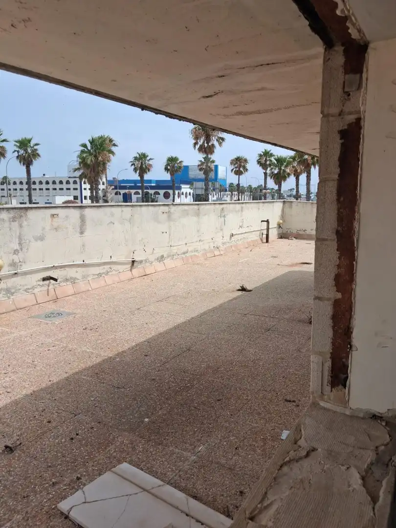 Terraza de Local de alquiler en Cádiz