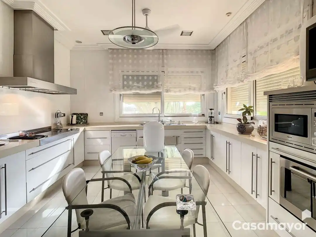 Cocina de Casa o chalet en venta en Mutxamel con Aire acondicionado, Calefacción y Jardín privado