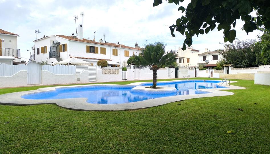 Foto 1 de Casa adosada en venda a Avinguda de Les Sinies, Creixell, Tarragona
