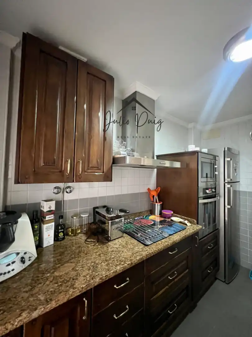 Cuina de Casa o xalet en venda en Coria del Río amb Terrassa, Traster i Moblat