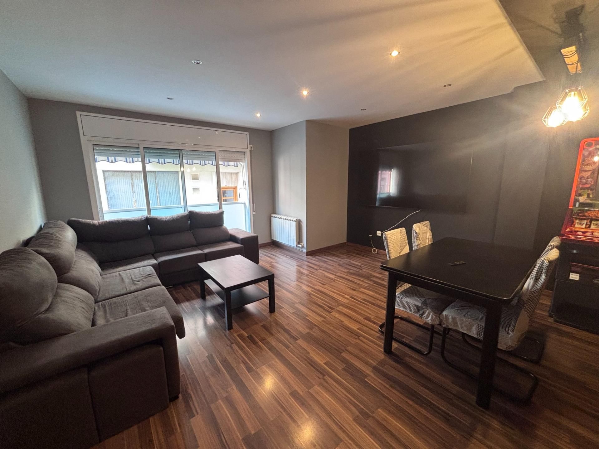 Living room of Apartment to rent in Cambrils  with Heating, Parquet flooring and Terrace