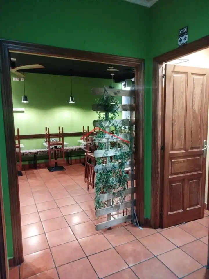 Commercial properties for sale in León Capital   with Furnished