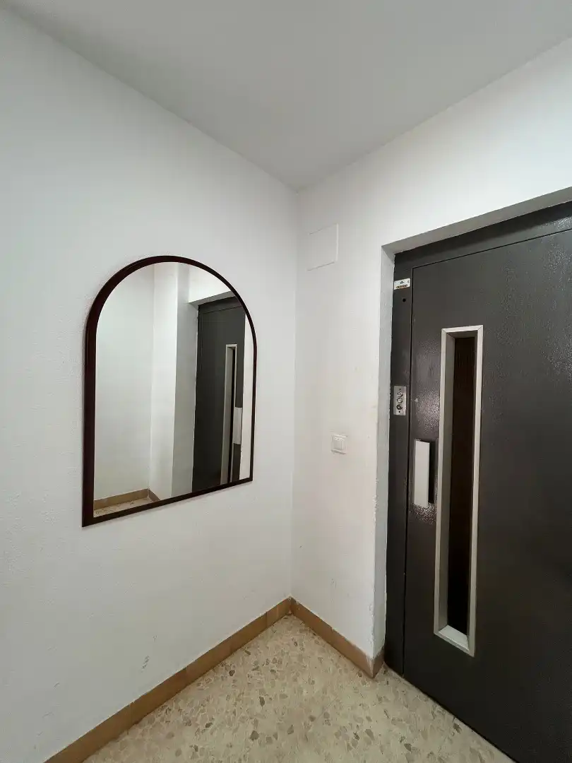 Flat for sale in Sevilla  with Air Conditioner and Terrace