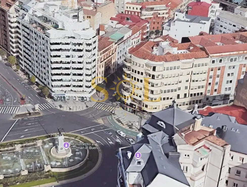 Vista exterior de Edificio en venta en Centro Ciudad