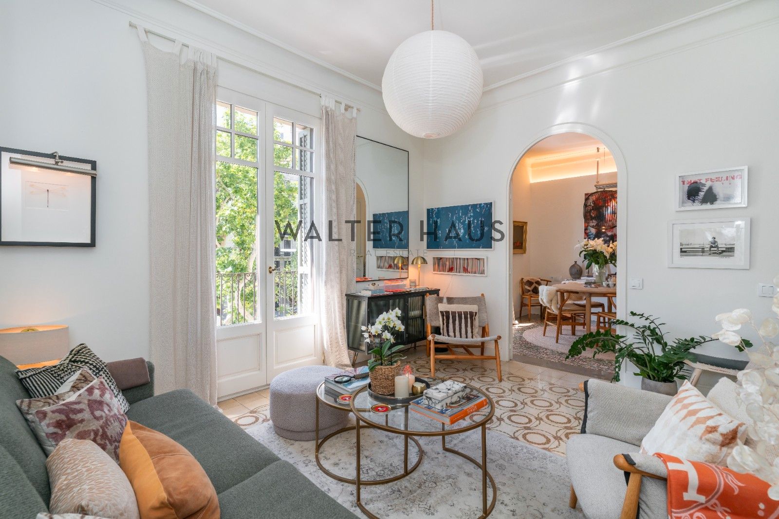 Living room of Flat for sale in  Barcelona Capital  with Air Conditioner, Heating and Oven