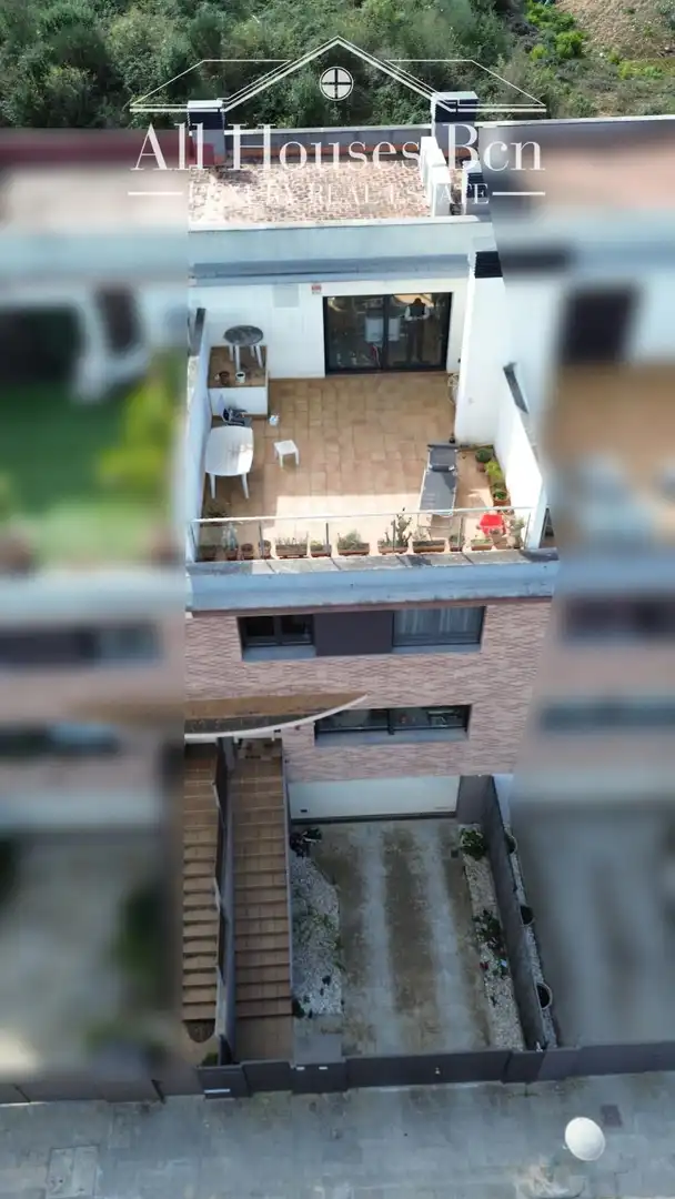 Balcony of Detached homes for sale in Sant Quirze del Vallès  with Air Conditioner, Heating and Private garden