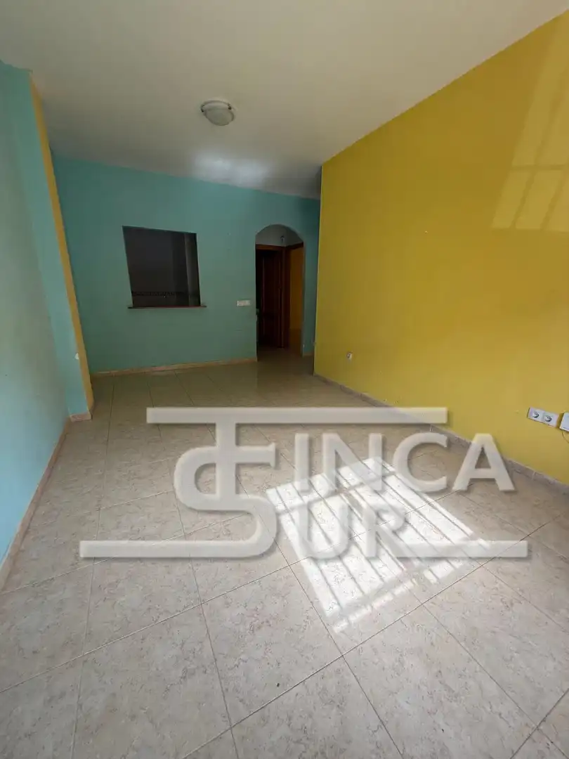 Mini appartamento con ascensore in vendita a Calle Río Guadiana 74, imagen 2