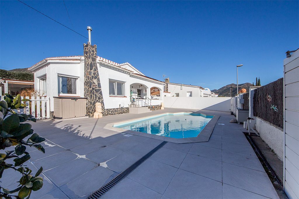 Houses for sale in BAIX EBRE, Nord