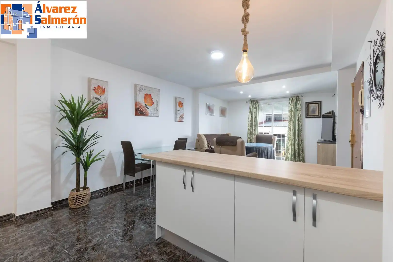 Piso con terraza en venta en Calle de Laureado López Muñoz, imagen 4