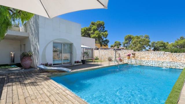 Casa-chalet en Venta en Cabo de las Huertas