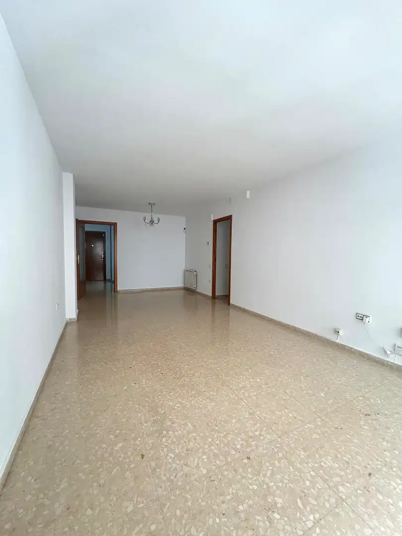 Flat for sale in Terrassa  with Heating, Terrace and Oven