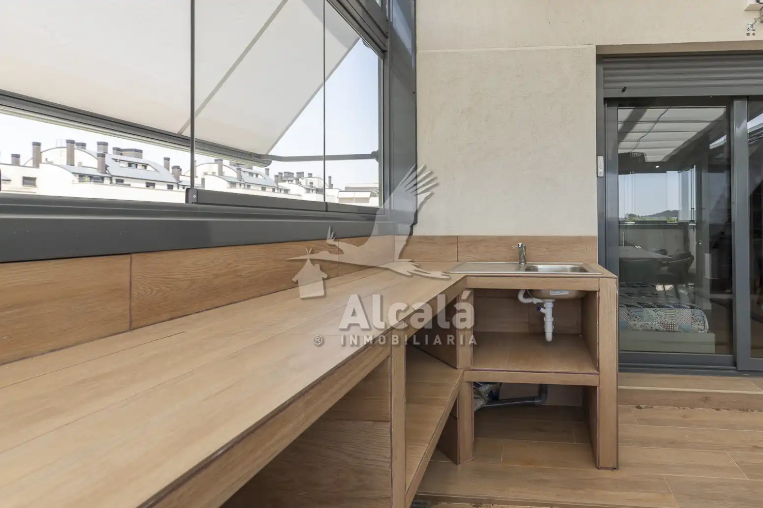 Terrassa de Àtic en venda en Rivas-Vaciamadrid amb Aire condicionat, Calefacció i Jardí privat