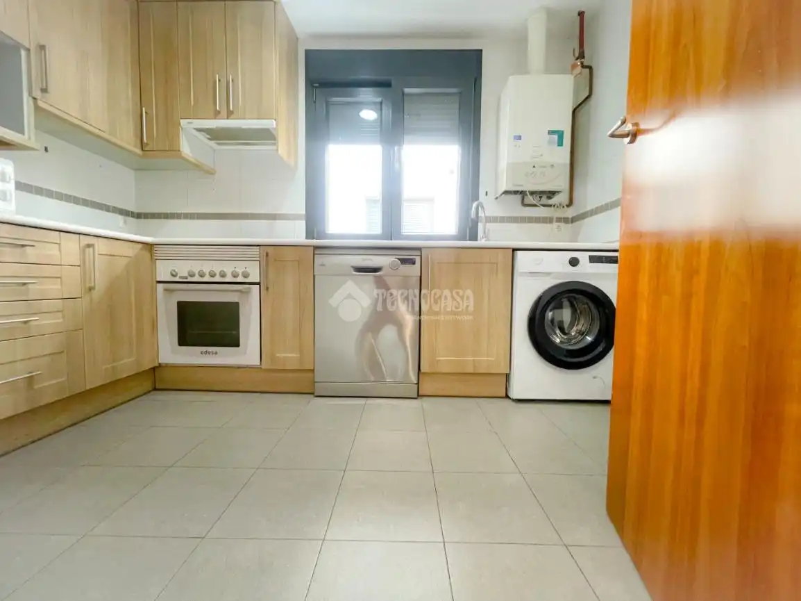 Kitchen of Flat for sale in Guadarrama  with Heating, Storage room and Balcony