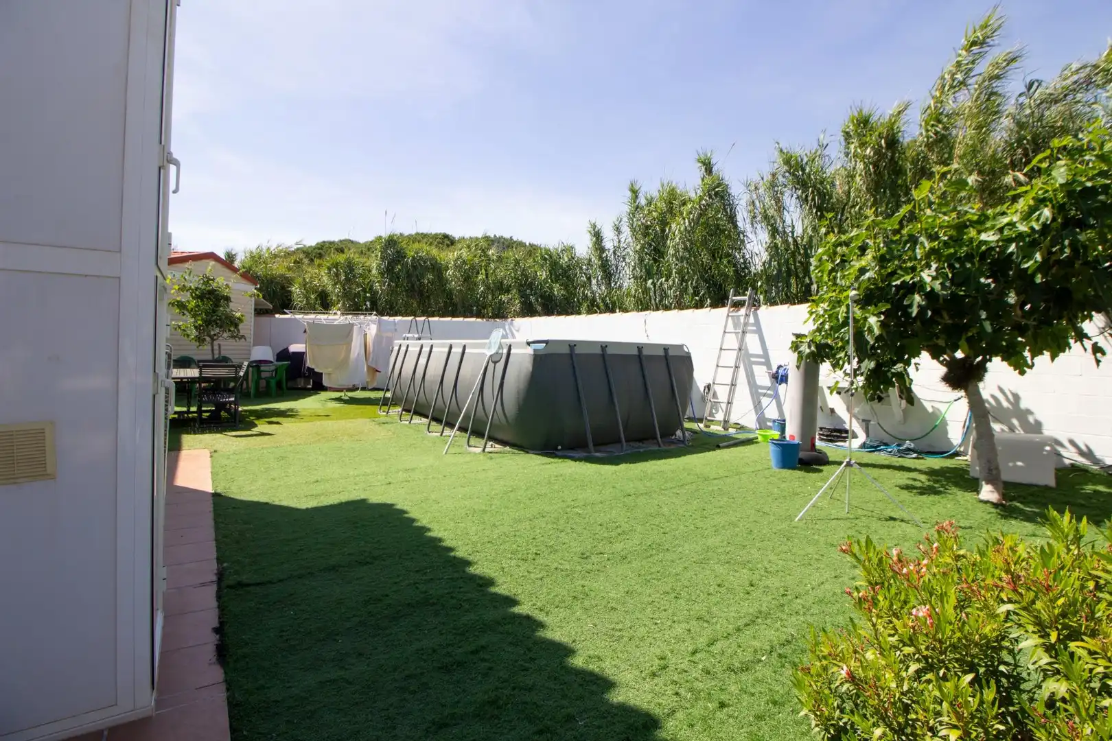 Swimming pool of Houses for sale in Chiclana de la Frontera