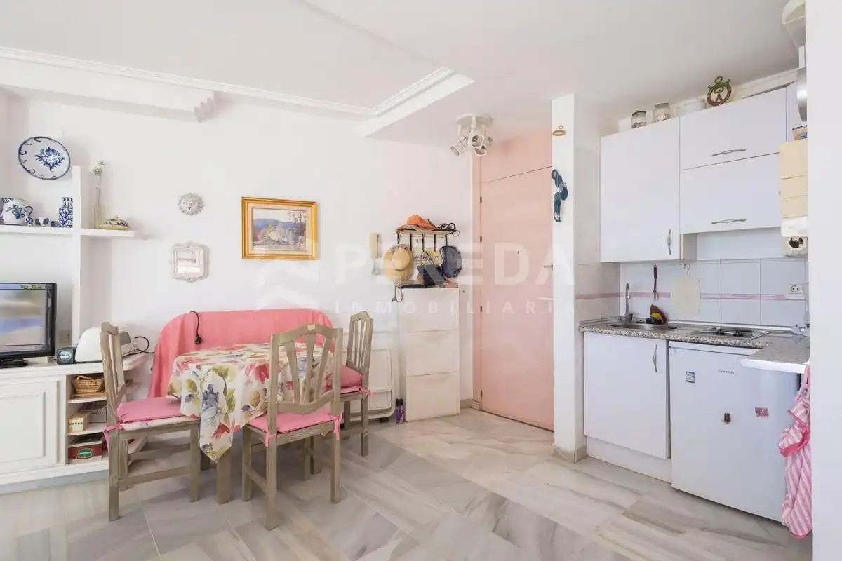Cocina de Ático en venta en Roquetas de Mar ciudad