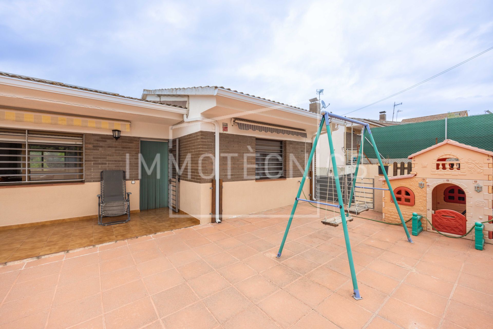 Exterior view of House or chalet for sale in Lliçà d'Amunt  with Heating, Terrace and Oven