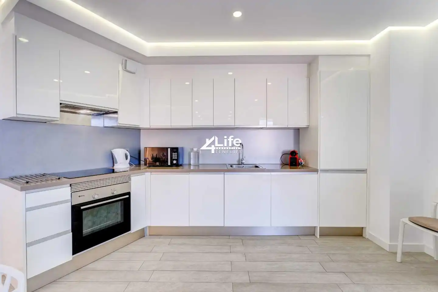Appartement compact avec piscine à vendre à Callao Salvaje - Playa Paraíso, imagen 9