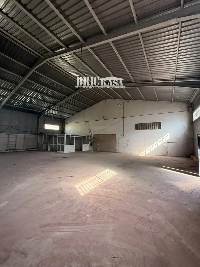 Local comercial en venda a herreros, imagen 24