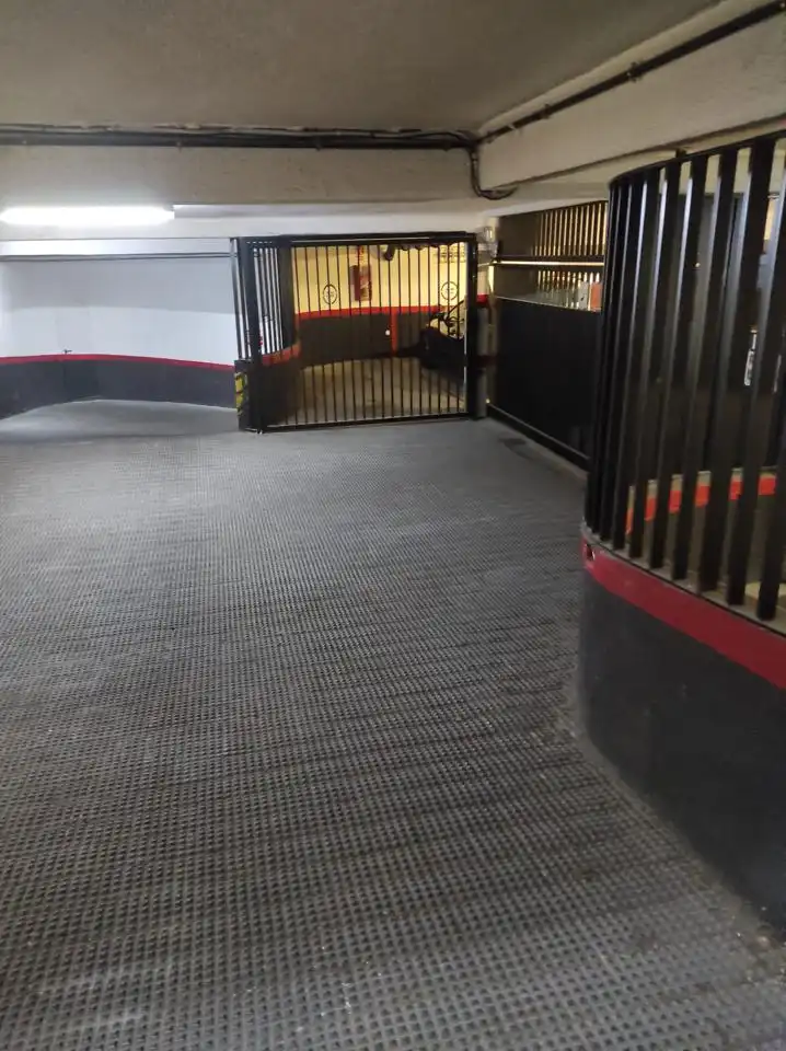 Garaje en venta en Madrid