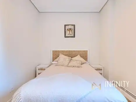 Habitación de Piso de alquiler en Bilbao  con Calefacción y Terraza
