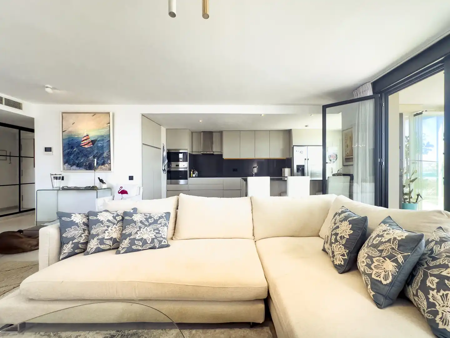 Sala de estar de Ático en venta en Estepona con Calefacción, Terraza y Trastero