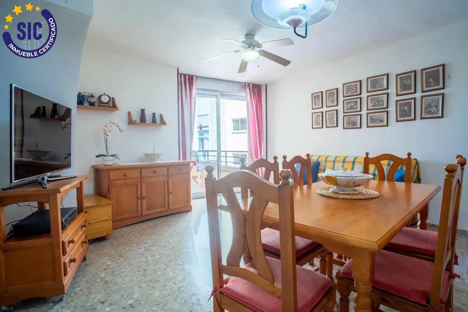 Menjador de Apartament en venda en Oropesa del Mar / Orpesa amb Terrassa i Moblat