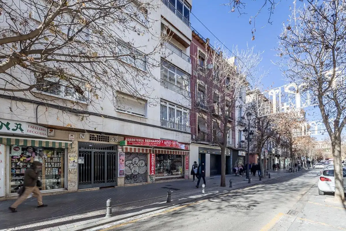 Piso con terraza en alquiler en Centro, imagen 36