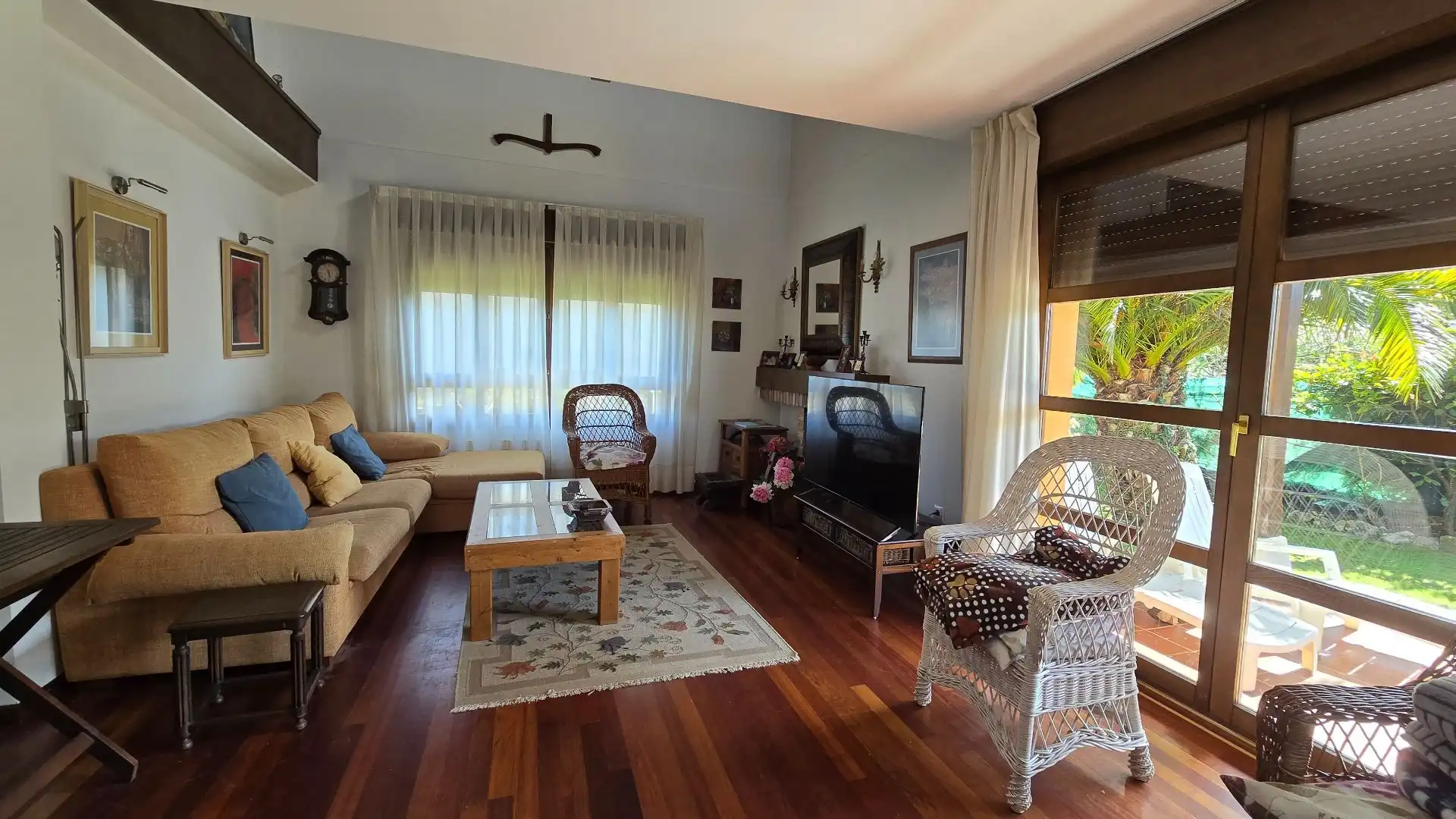 Living room of Houses for sale in Llanes  with Heating, Private garden and Terrace