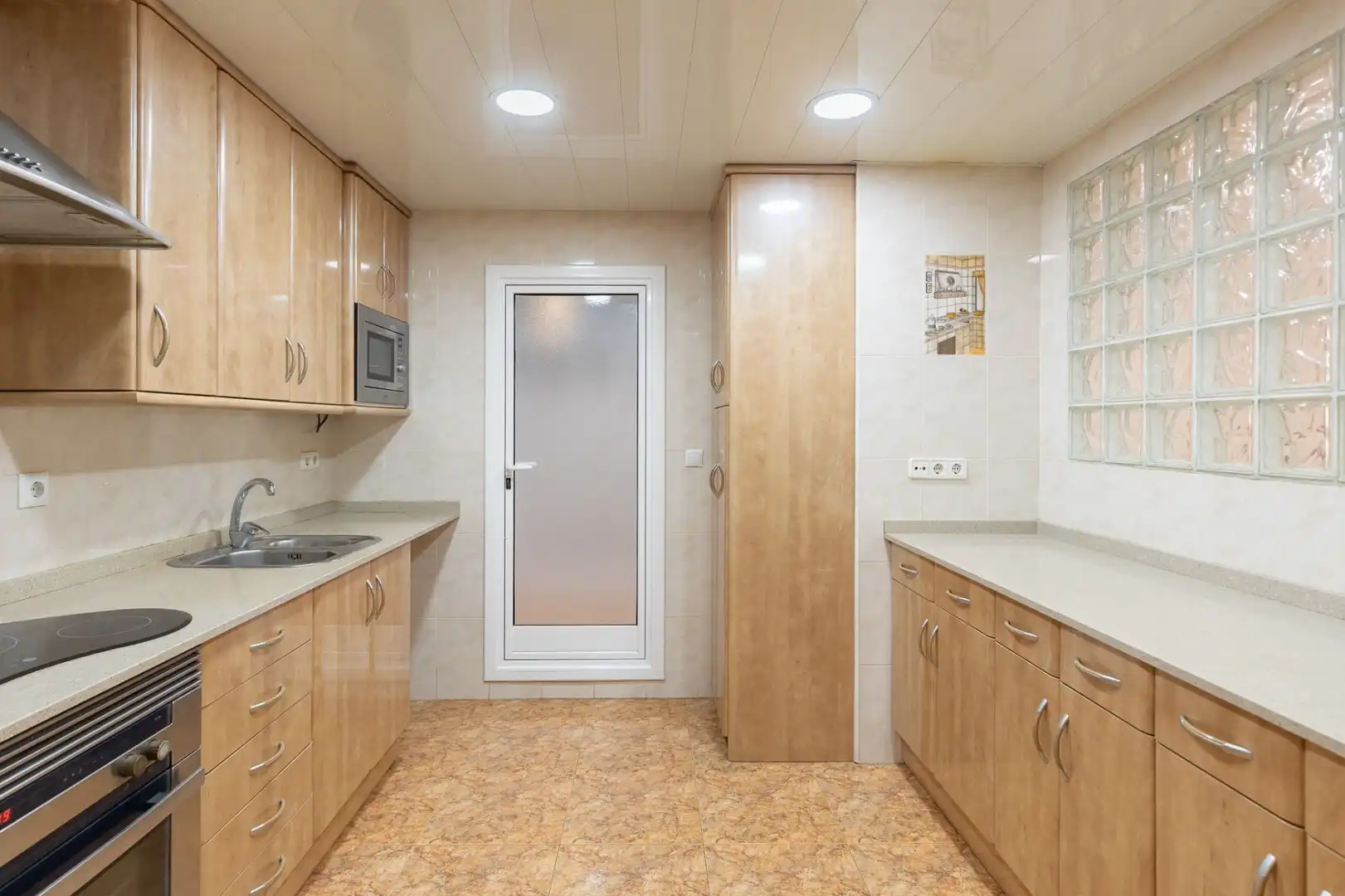 Kitchen of Flat for sale in Badalona  with Air Conditioner