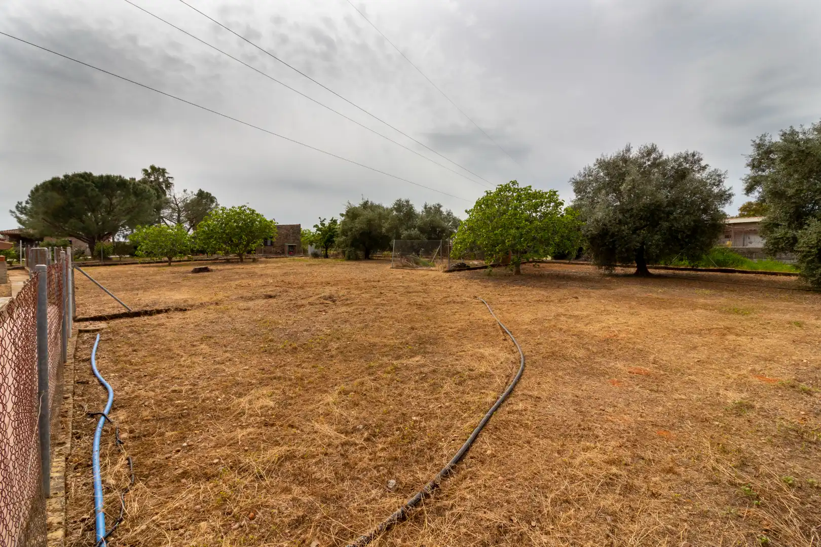 Haus oder Chalet zum Verkauf in Badajoz mit Klimaanlage, Abstellraum und Schwimmbad