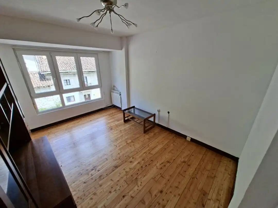 Sala de estar de Piso en venta en Mañaria con Calefacción y Balcón