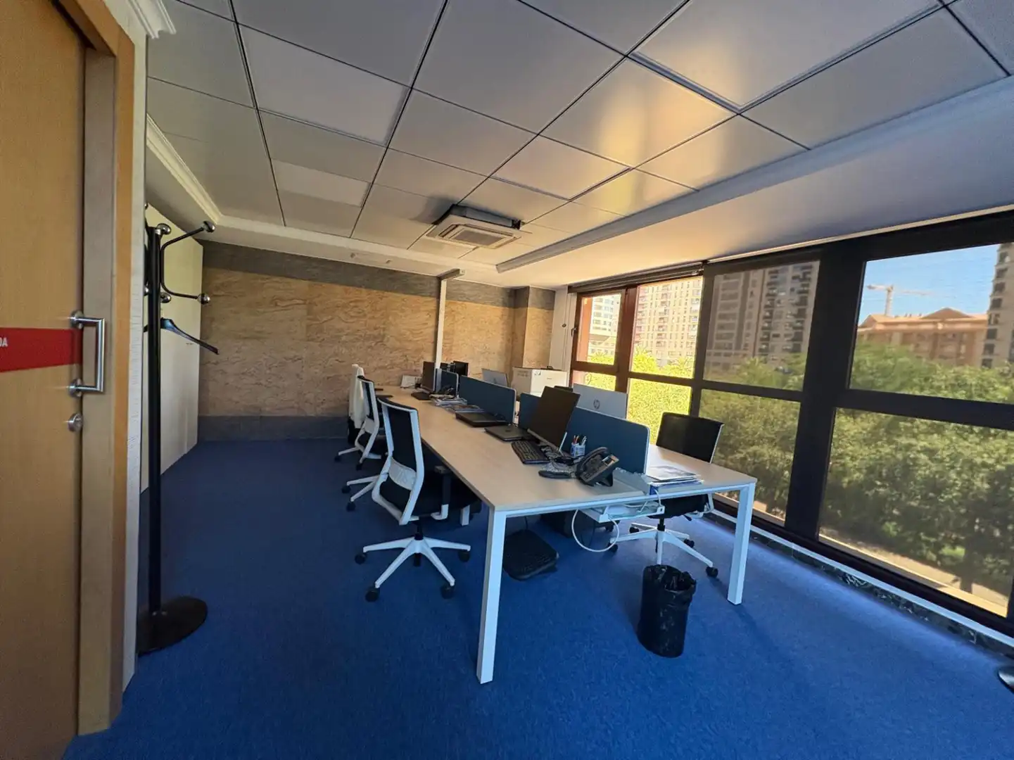 Büro zur Miete in Valencia mit Heizung