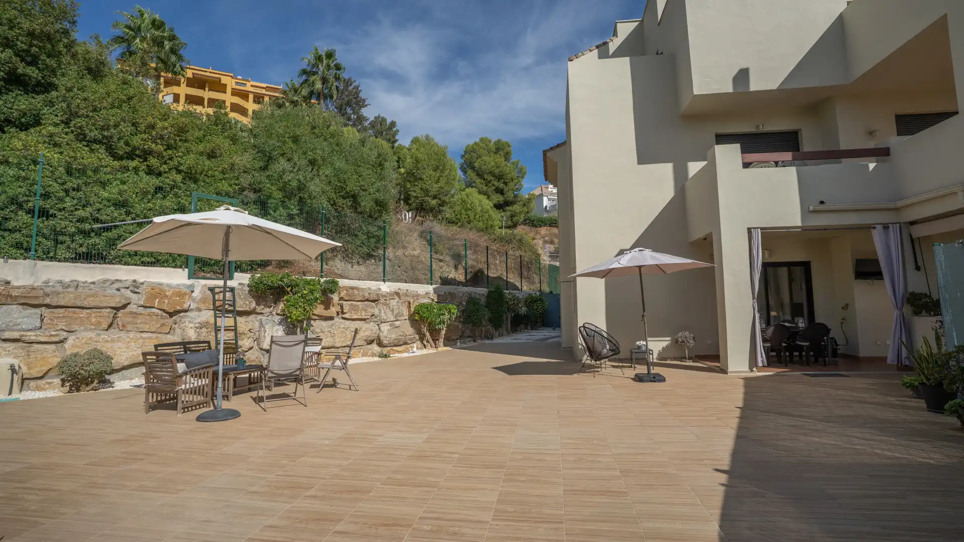 Apartament amb piscina en venda a Estepona Pueblo, imagen 2