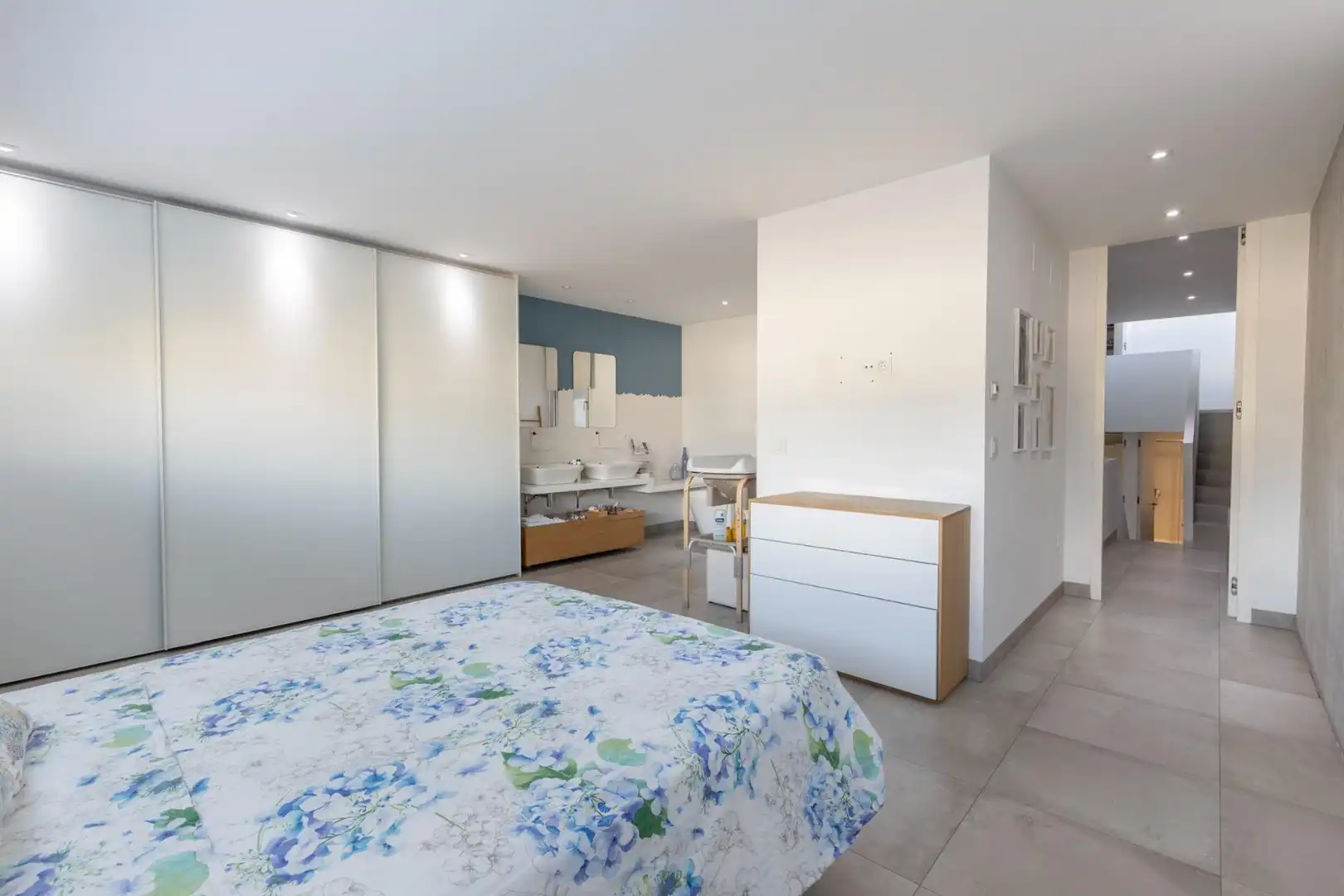 Dormitori de Casa o xalet en venda en Granada amb Calefacció, Jardí privat i Terrassa