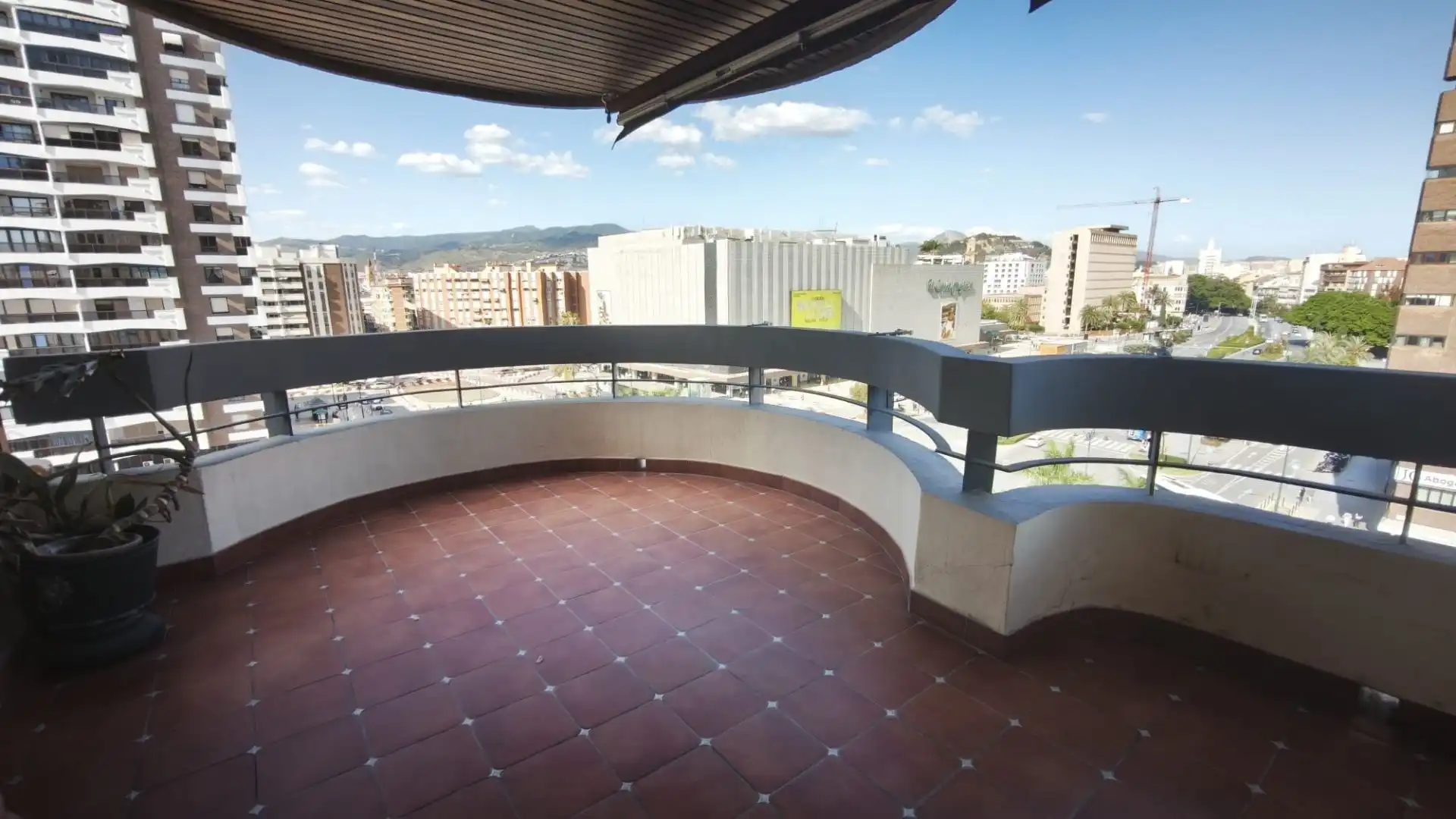 Appartamento con ascensore in vendita a Avenida de Andalucía, imagen 3