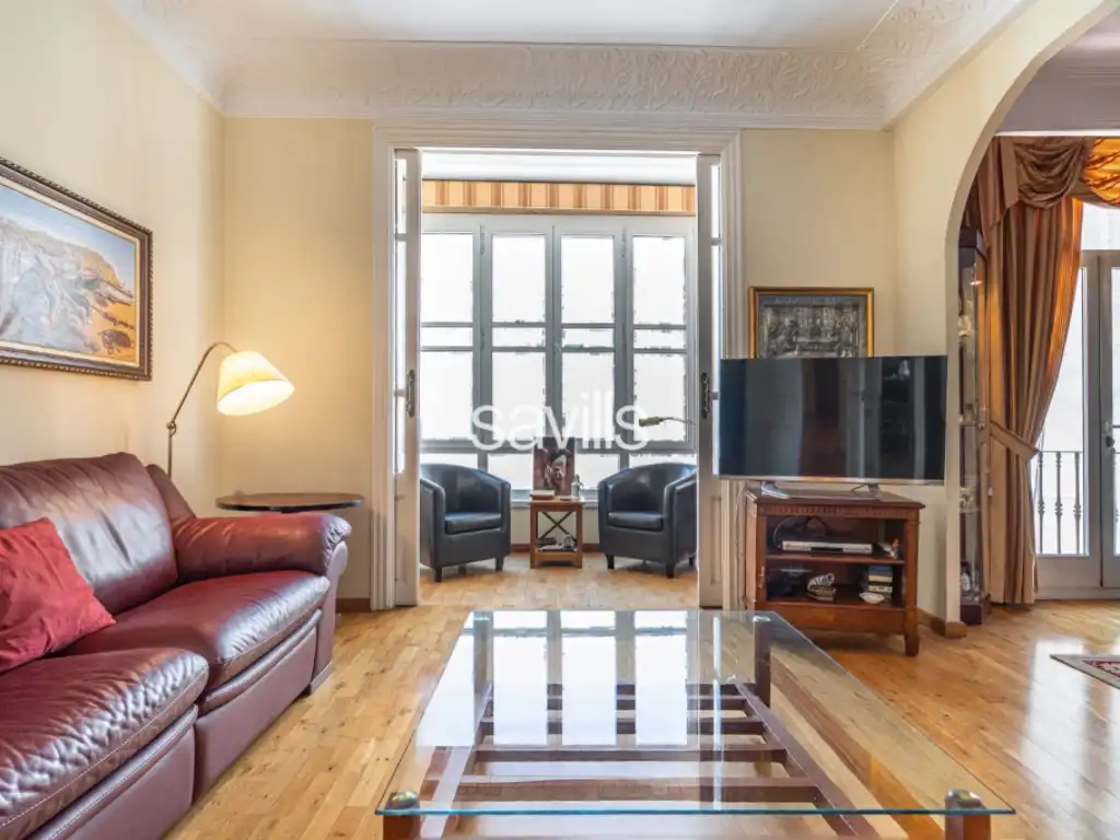 Sala d'estar de Apartament en venda en Barcelona amb Aire condicionat, Terrassa i Balcó