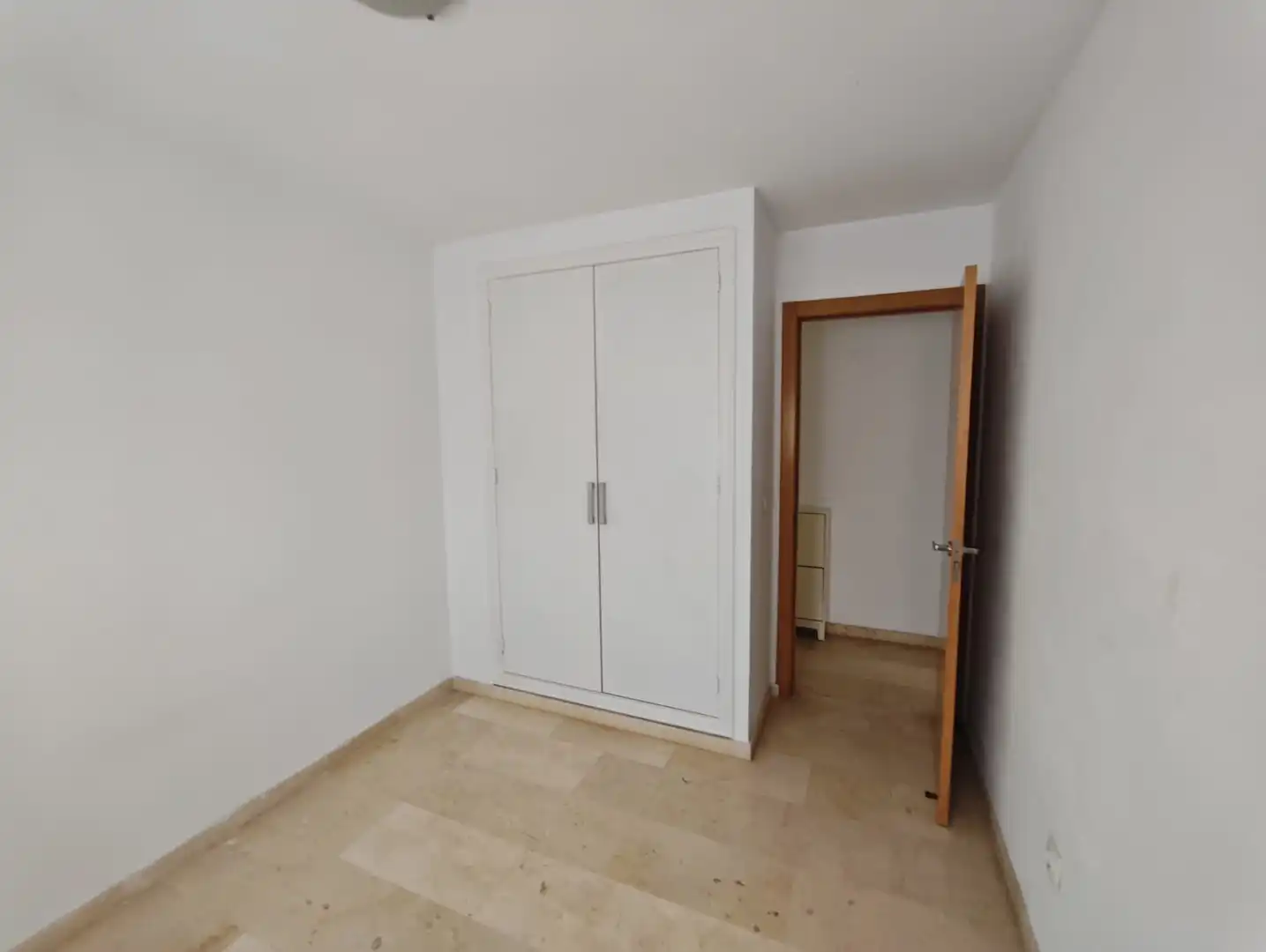 Habitación de Apartamento en venta en Finestrat con Terraza, Horno y Piscina comunitaria