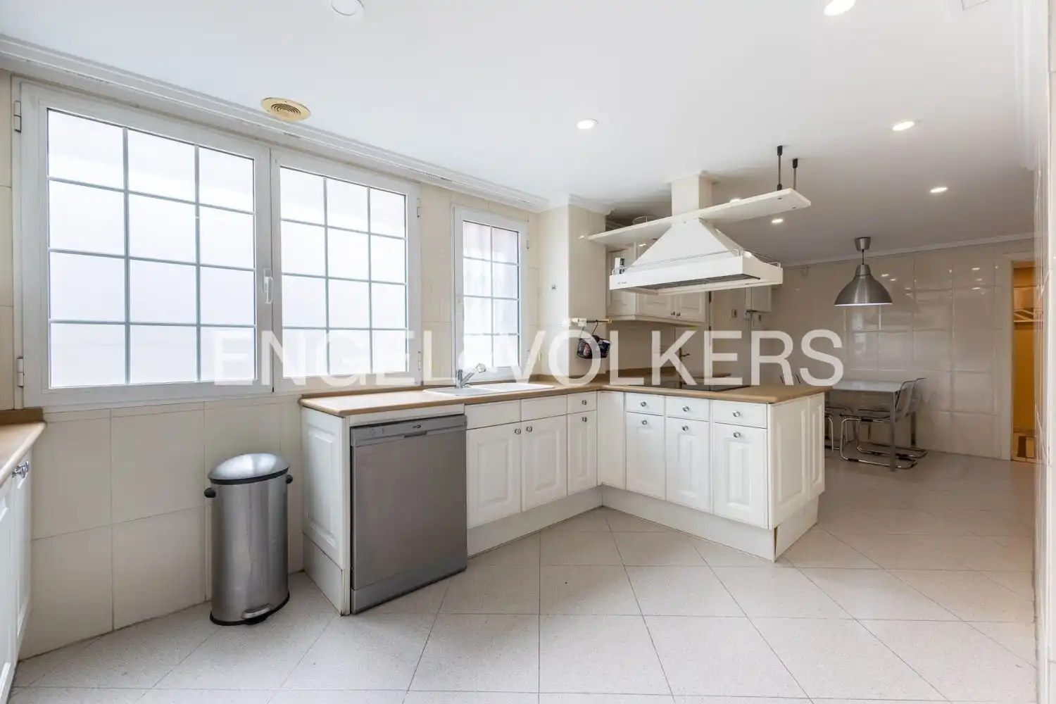 Cocina de Piso en venta en Valencia con Aire acondicionado, Calefacción y Trastero