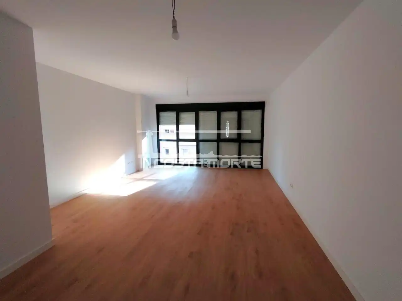 Außenansicht von Wohnung zum Verkauf in Fisterra mit Abstellraum