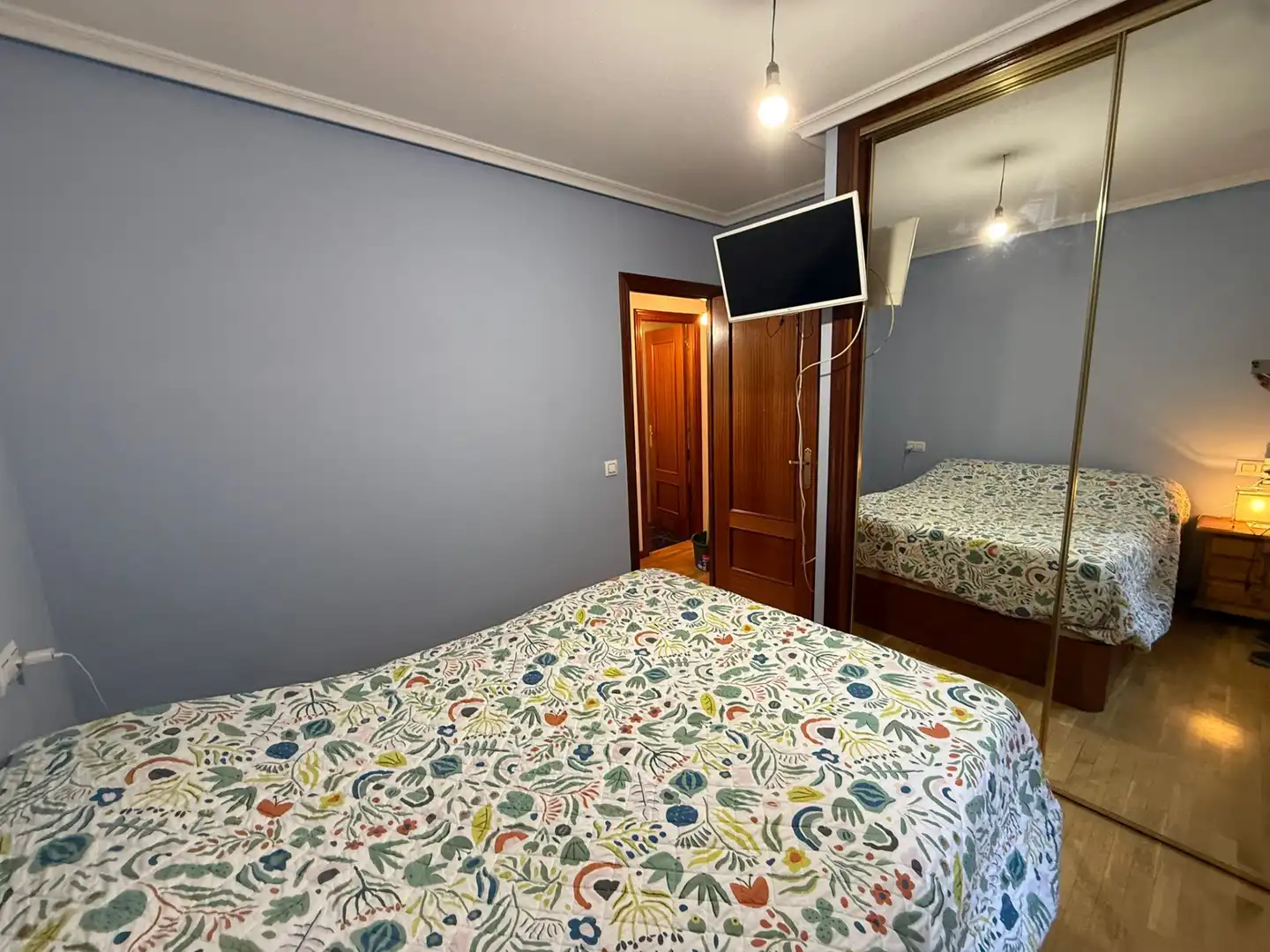 Schlafzimmer von Wohnung zum Verkauf in Oviedo  mit Heizung, Terrasse und Abstellraum