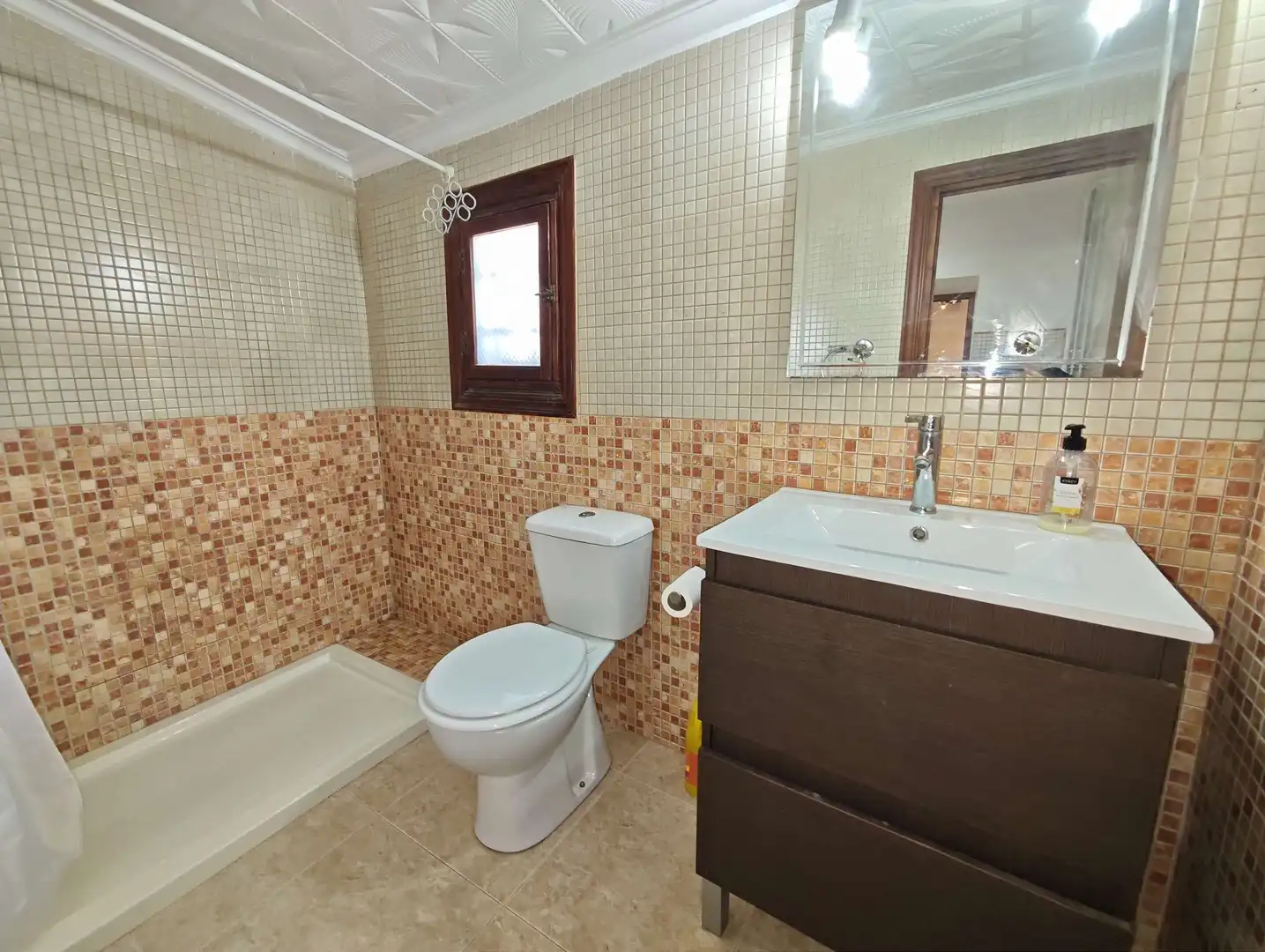 Bathroom of Country homes for sale in Jumilla