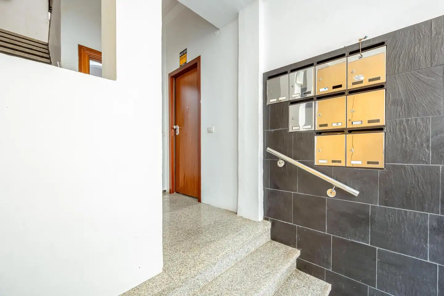 Bajo en venta en Calle Lucas Fernández Navarro, imagen 2
