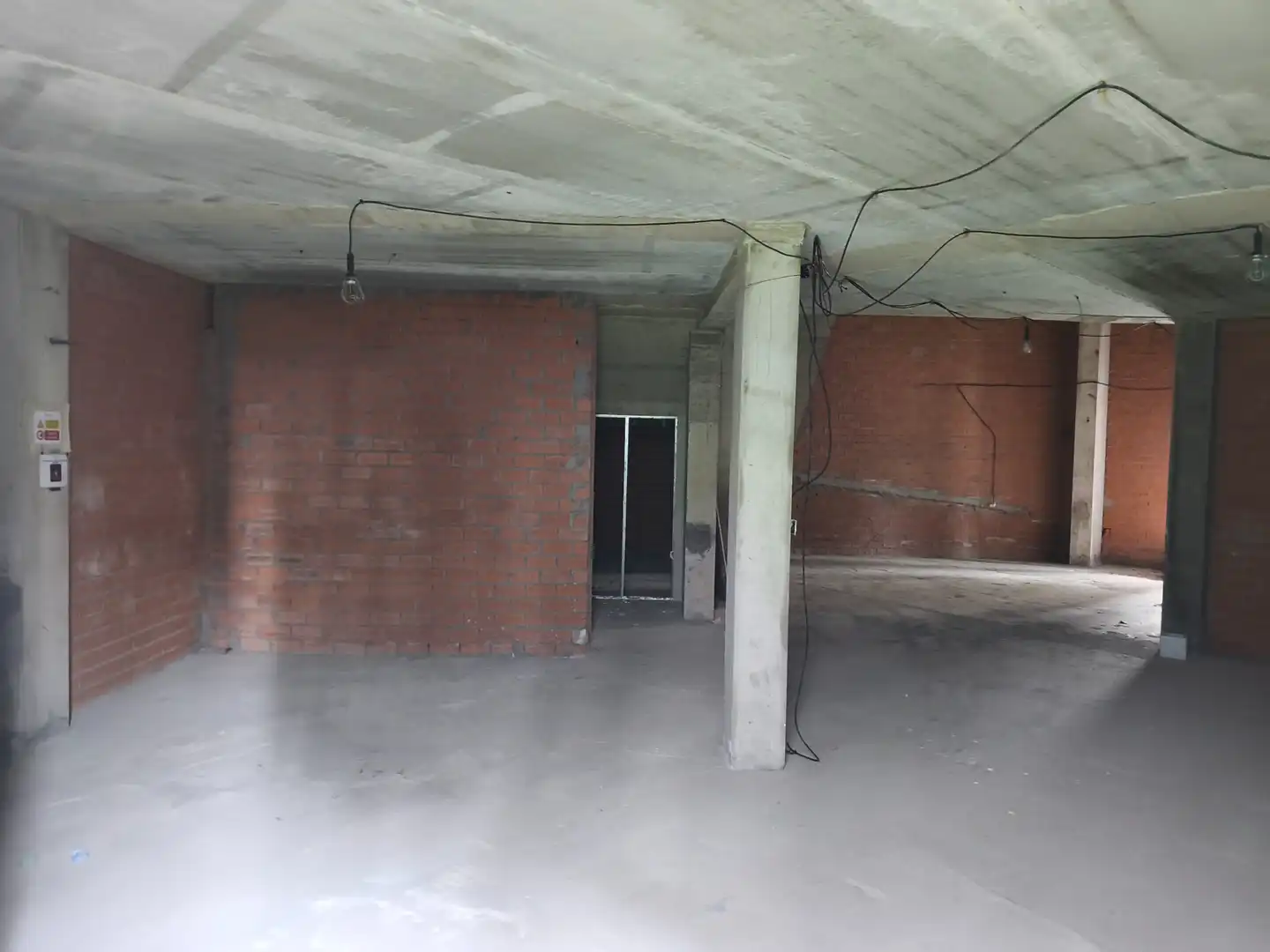 Geschaftsraum zur Miete in Oviedo  mit Terrasse