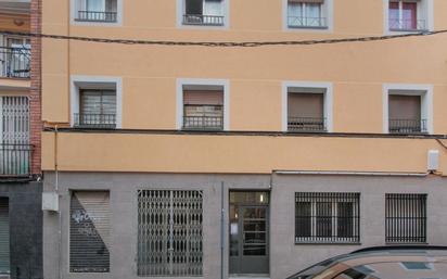 Exterior view of Flat for sale in Santa Coloma de Gramenet