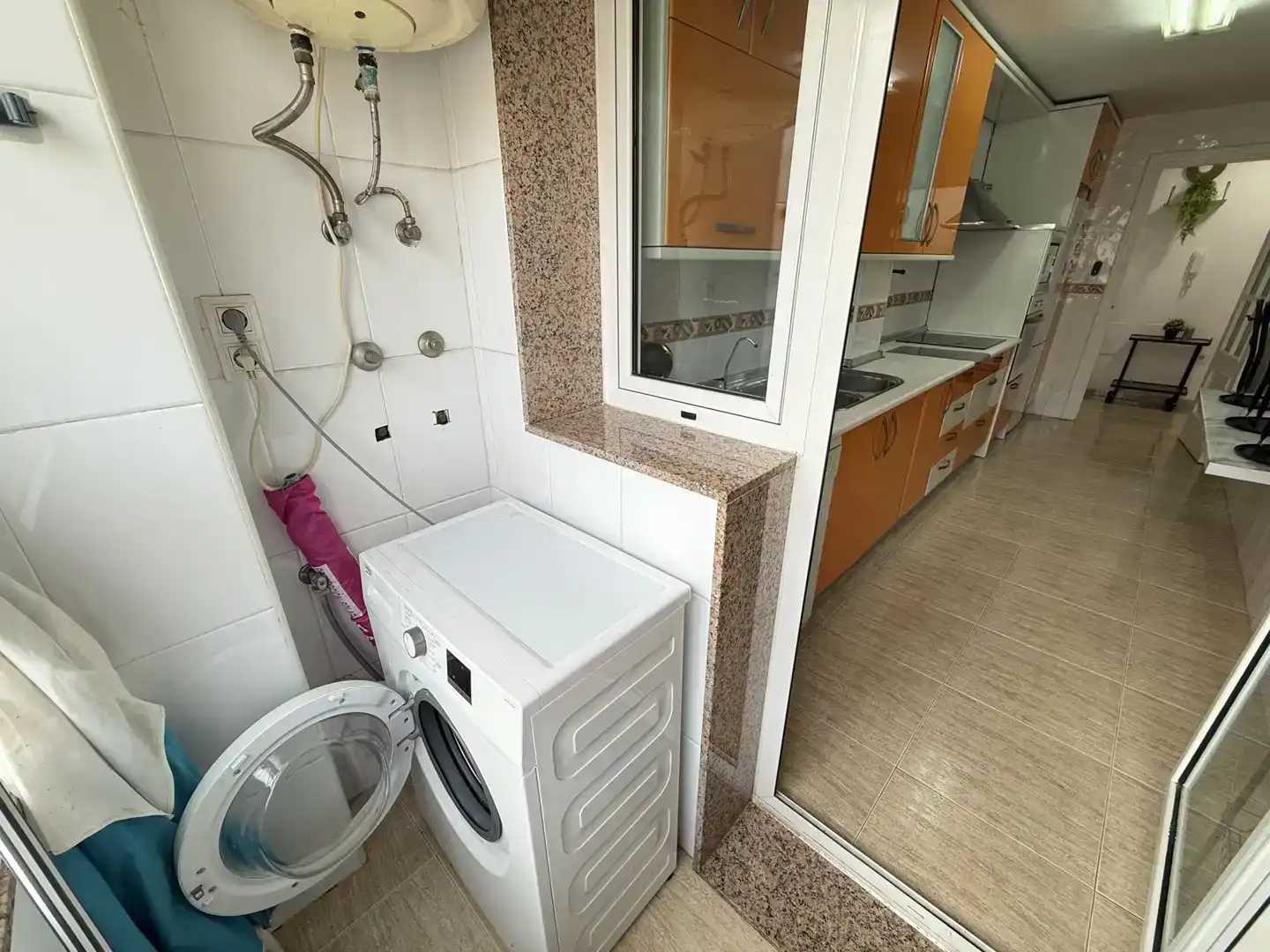 Cocina de Piso en venta en Roquetas de Mar con Aire acondicionado, Amueblado y Balcón