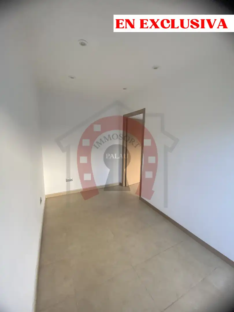 Piso en venta en Palau-solità i Plegamans